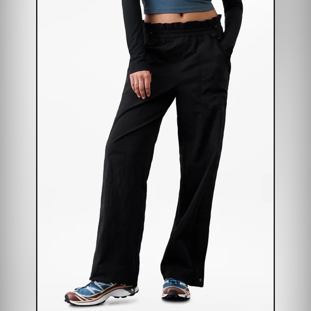 Athleta Trekkie Pants